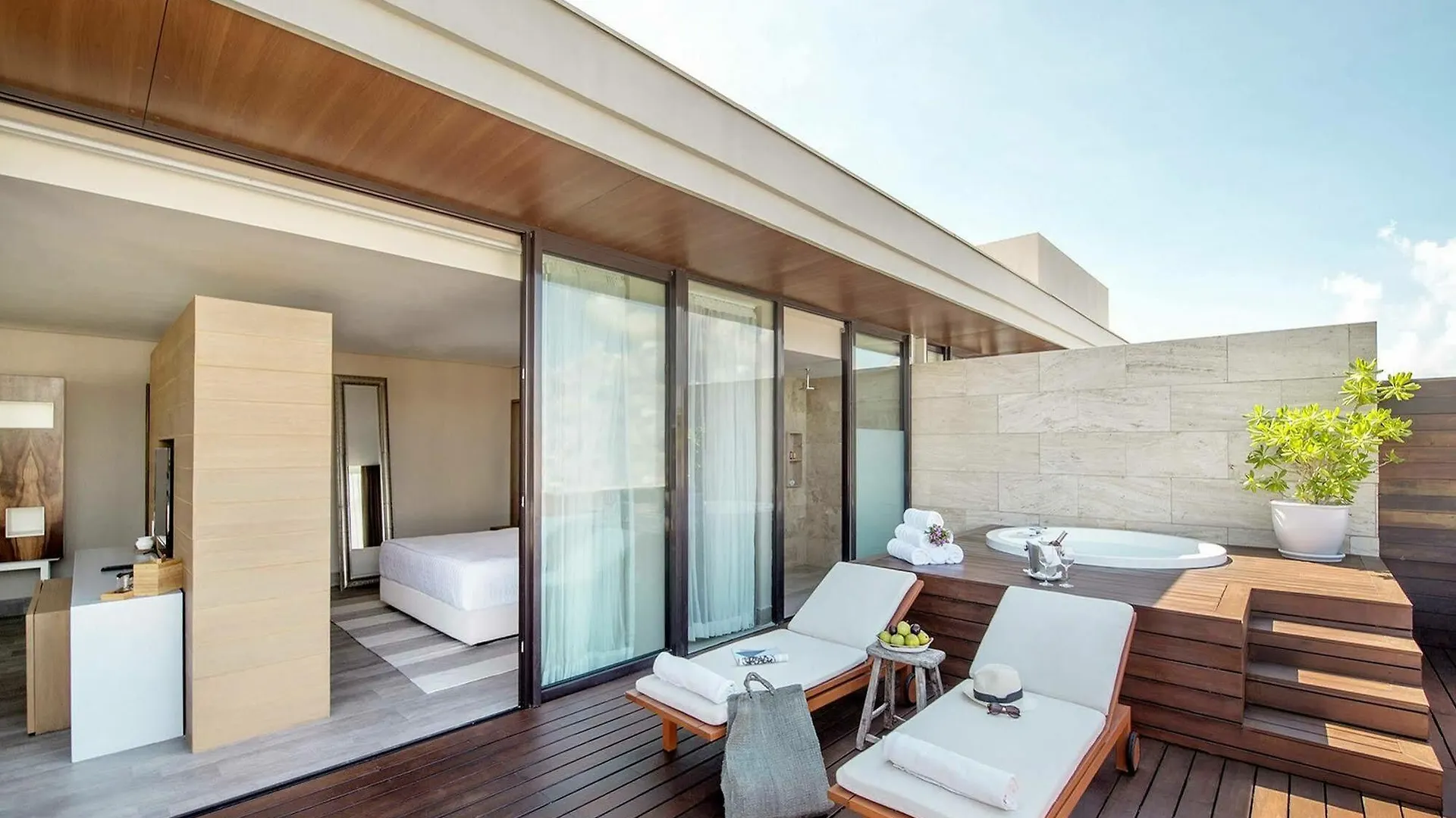****  Отель The Yucatan Playa Del Carmen, Tapestry Collection By Hilton (Adults Only) Мексика