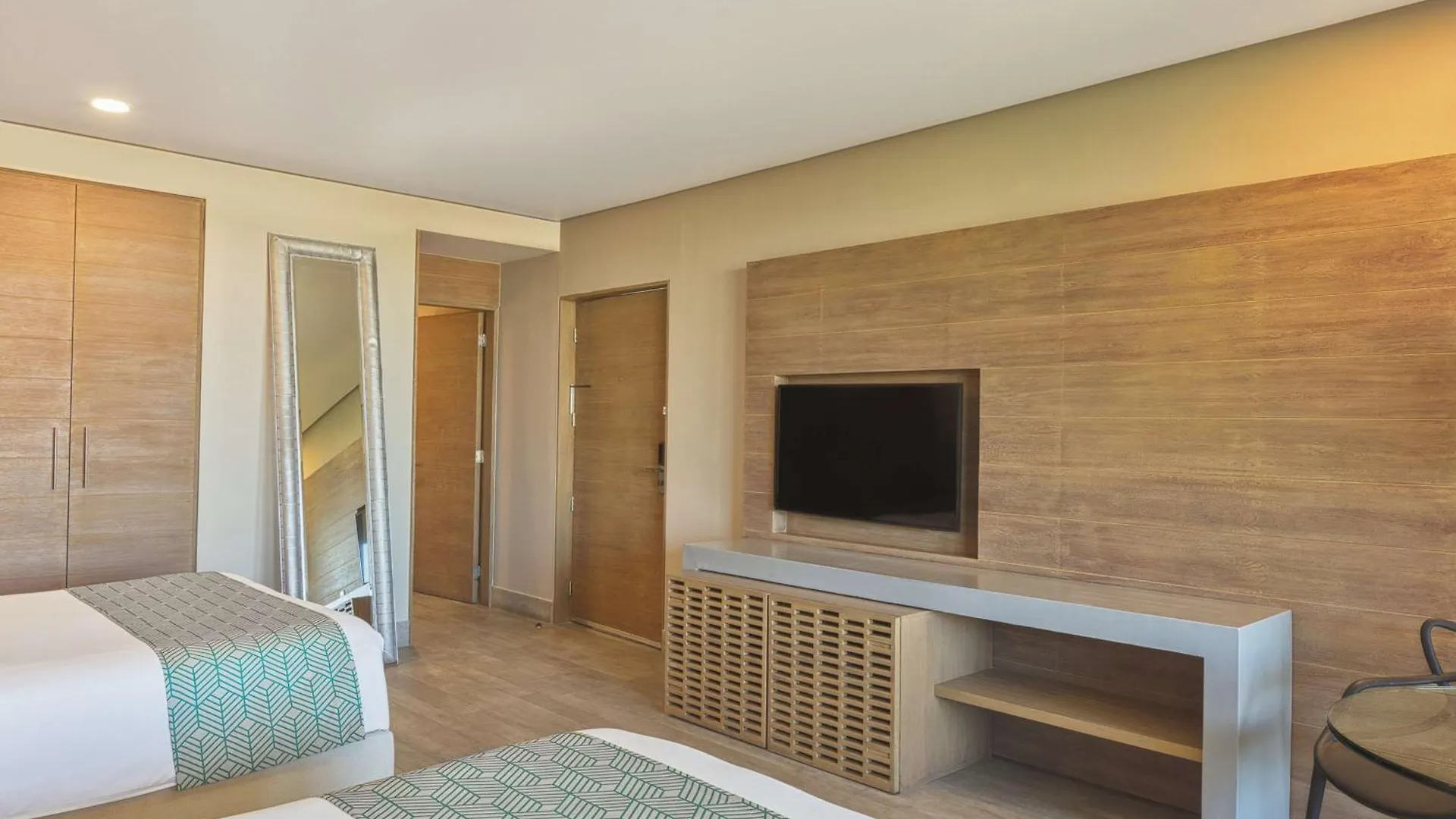The Yucatan Playa Del Carmen, Tapestry Collection By Hilton (Adults Only) Hotel 4*,  Mexico